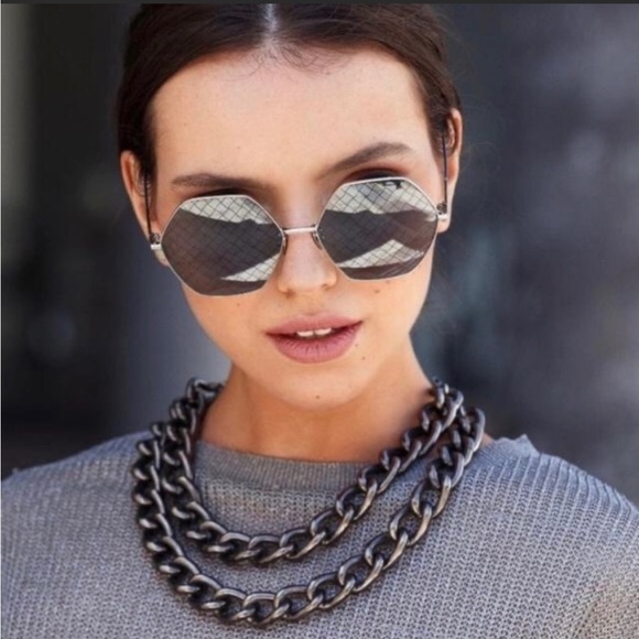 BOTTEGA VENETA BV0201S  002 SUNGLASSES WOMEN - Picture 1 of 8